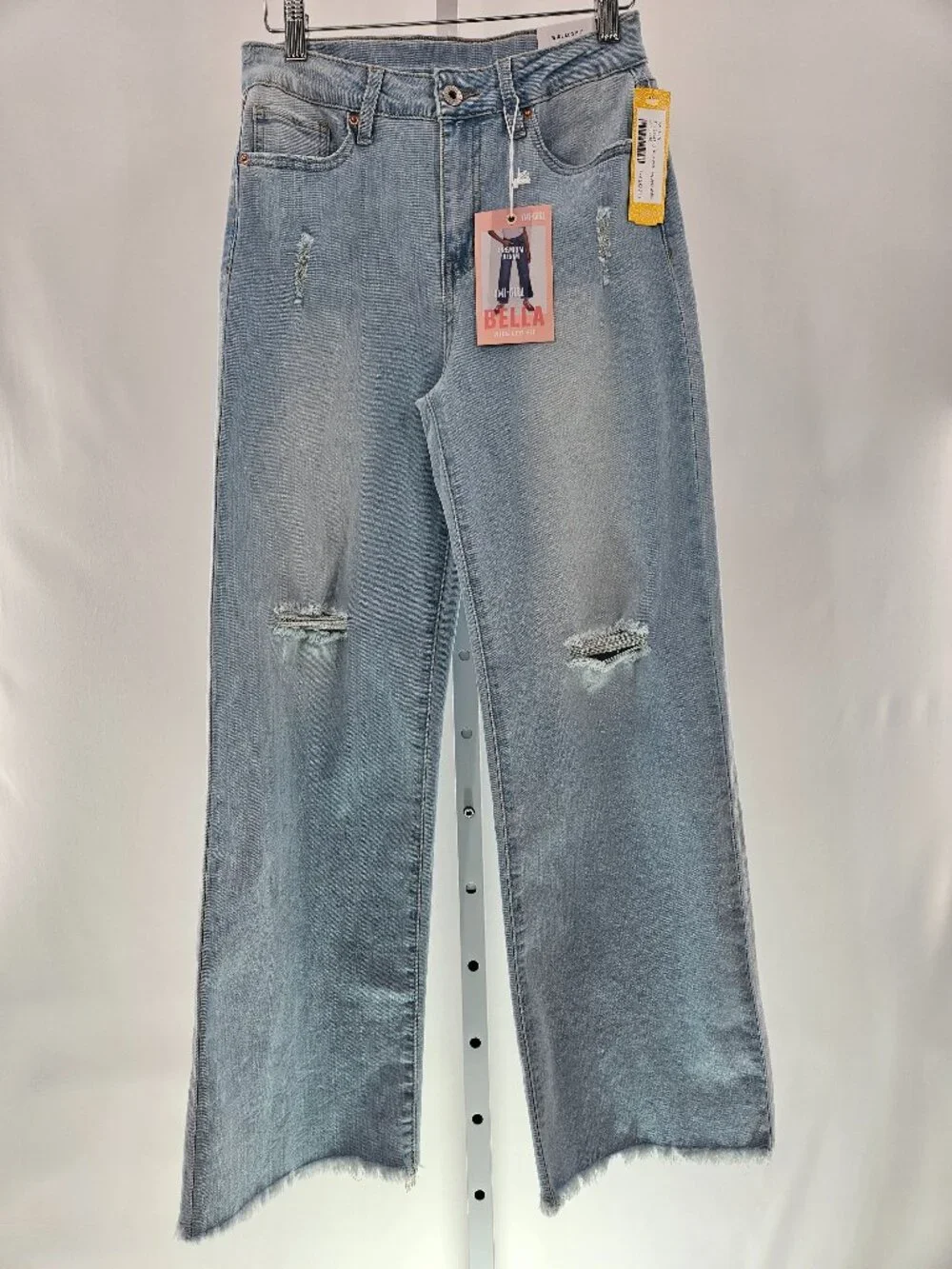 STEAL!!🔥NWT YMI Girls The Bella High Rise Wide Leg Jeans | Size 16 | Distressed